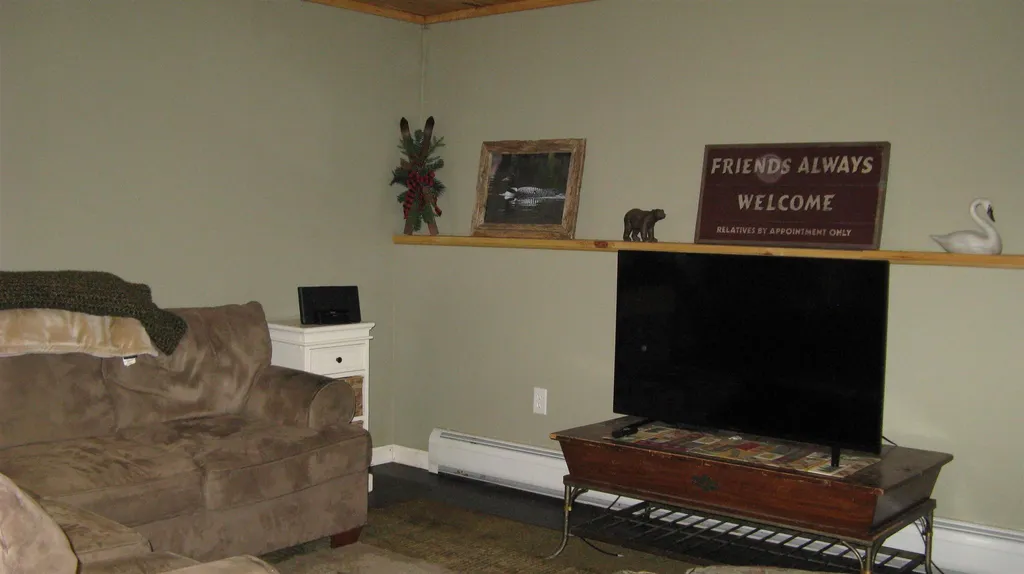 19 Barbara Drive Alton NH 03809