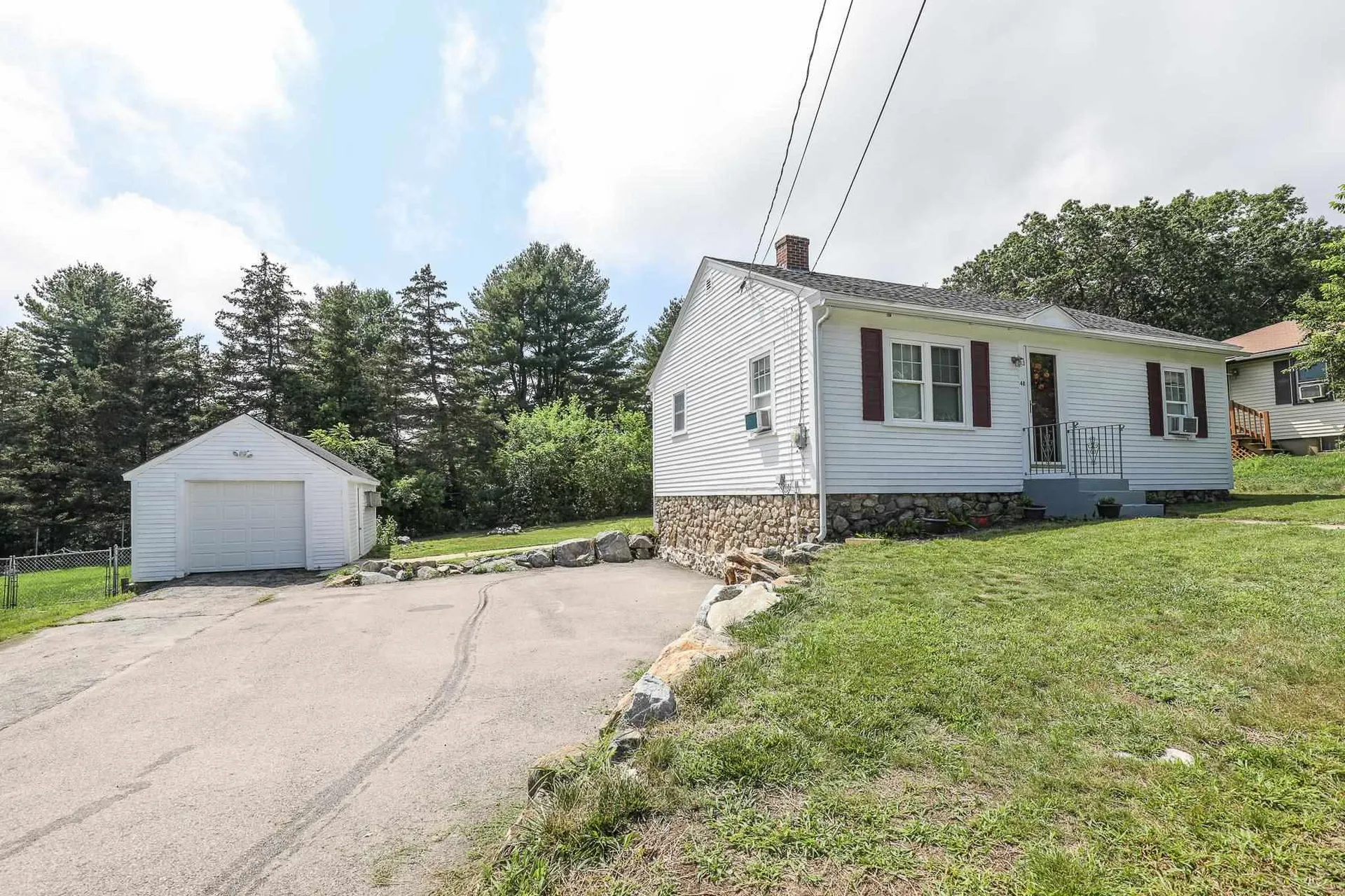 48 Tarbell Street Manchester NH 03104