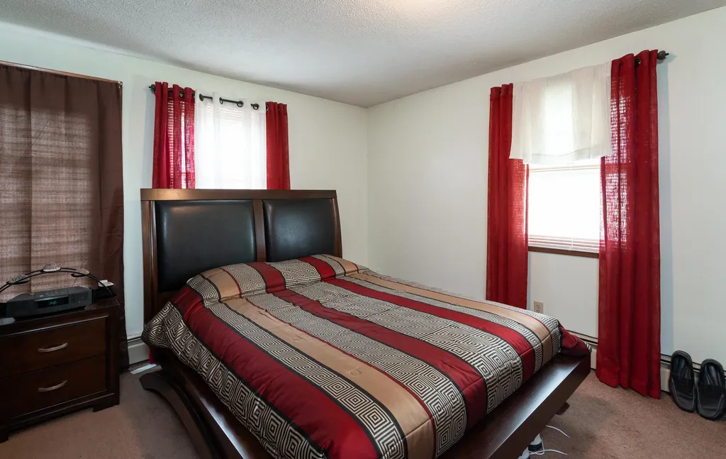 392 Beacon Street Manchester NH 03103