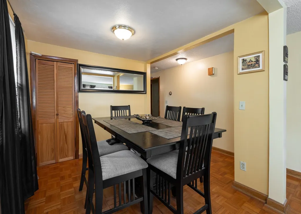 392 Beacon Street Manchester NH 03103