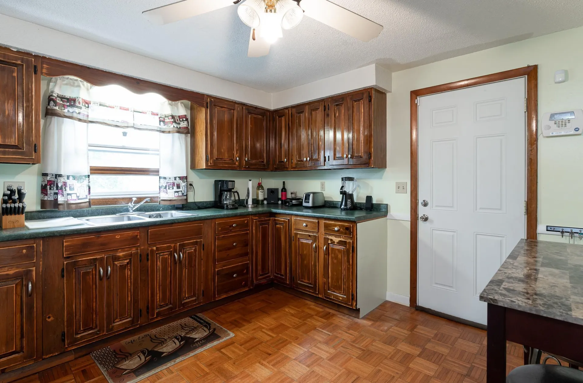 392 Beacon Street Manchester NH 03103