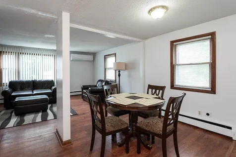 392 Beacon Street Manchester NH 03103