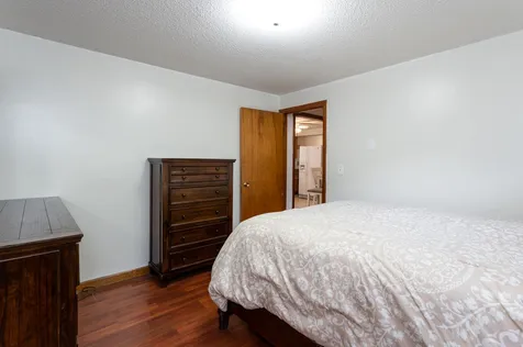 392 Beacon Street Manchester NH 03103