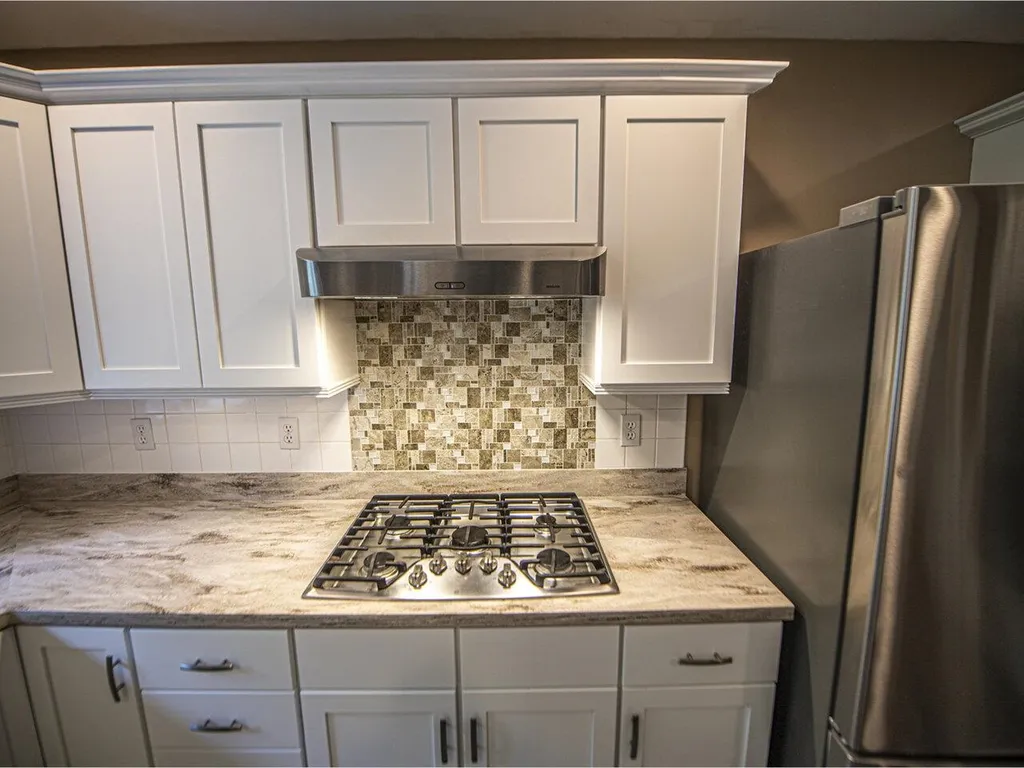 18 Lida Drive Essex VT 05452