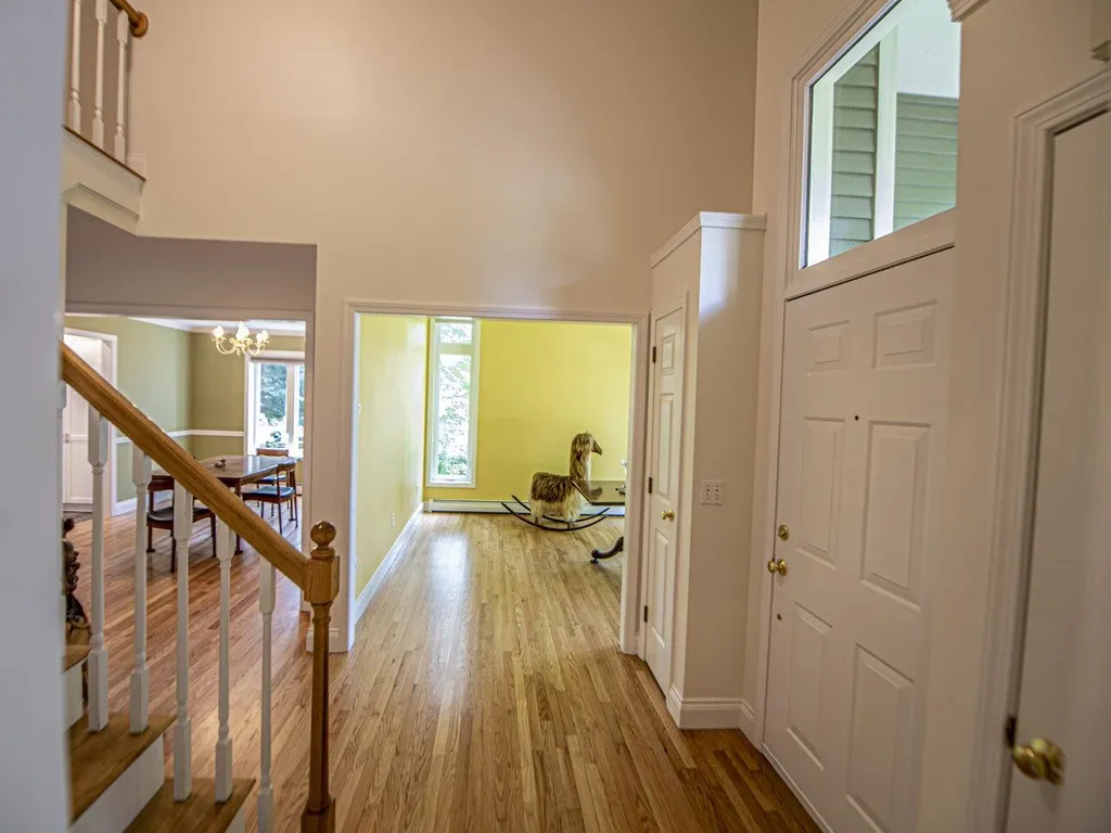 18 Lida Drive Essex VT 05452