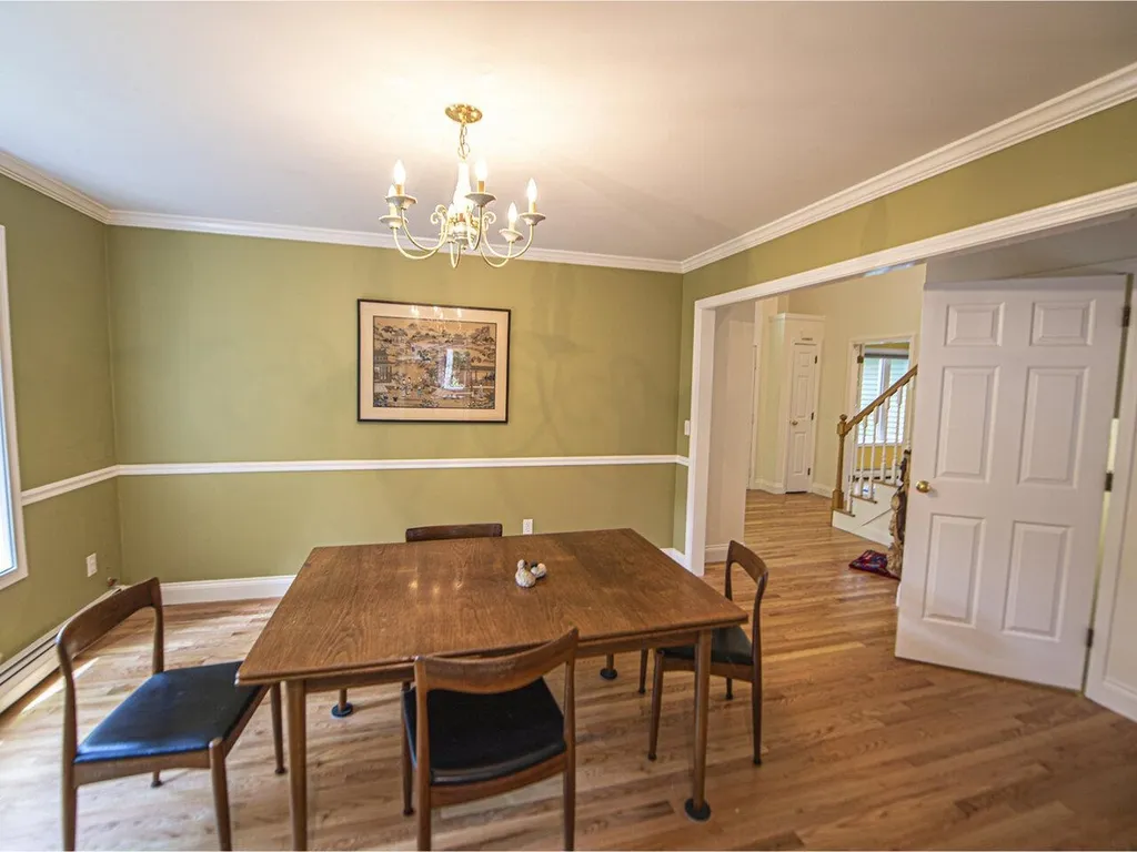 18 Lida Drive Essex VT 05452
