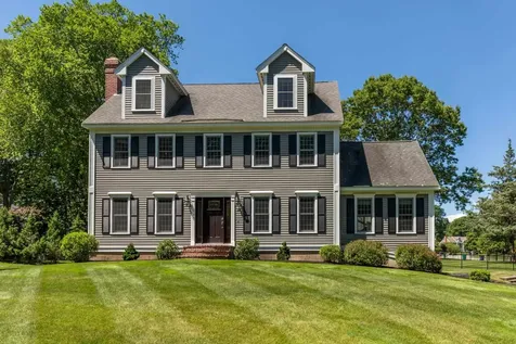 28 Alexander Drive Hampton NH 03842