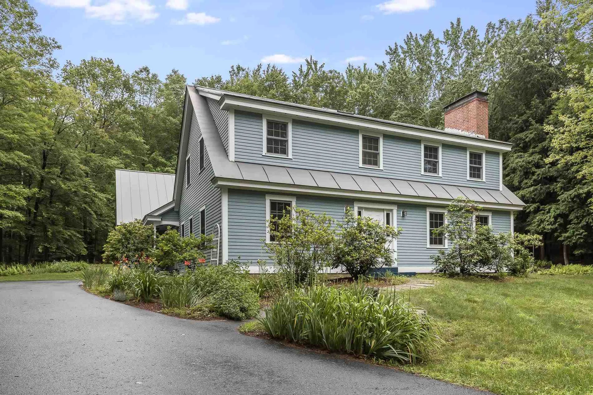 10 Carriage Lane Hanover NH 03755