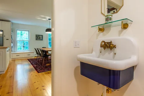 408 Hawk Pine Road Norwich VT 05055