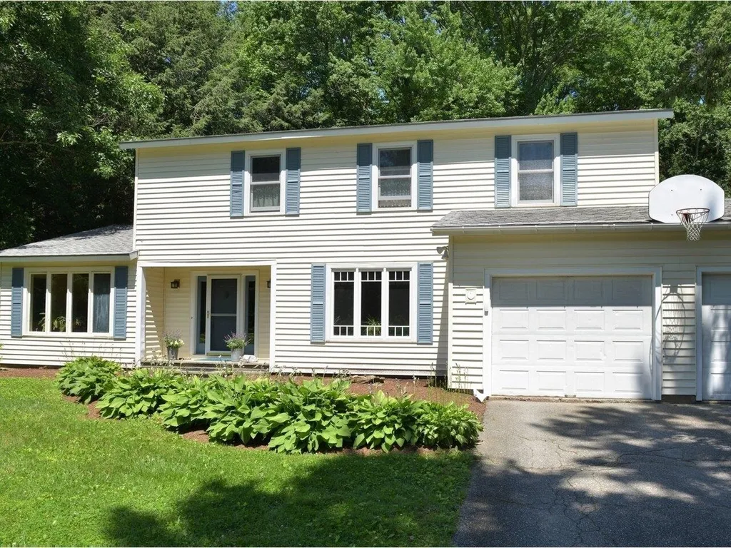 120 Heritage Lane Shelburne VT 05482