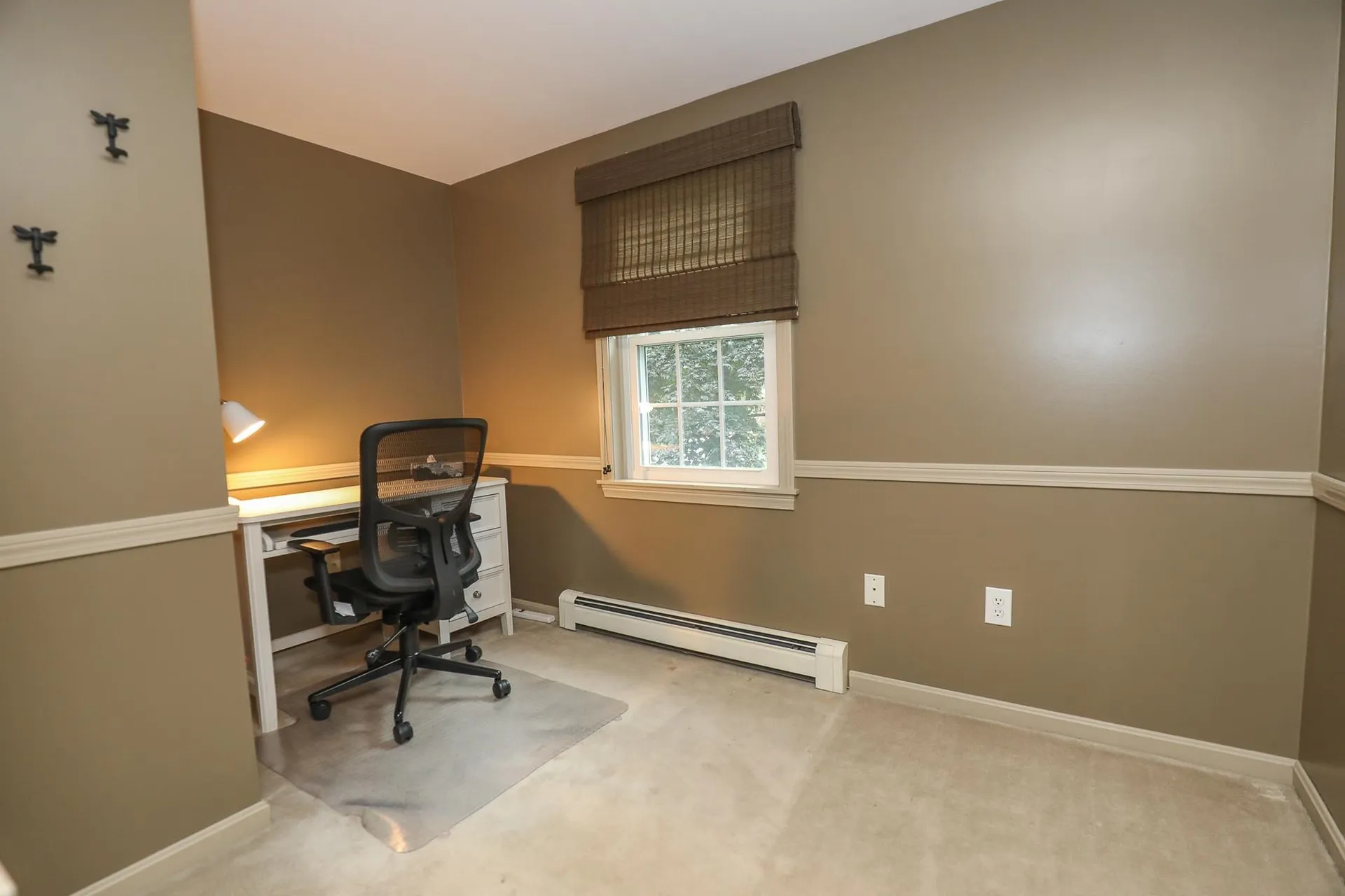 5 Fiddlers Ridge Road Londonderry NH 03053