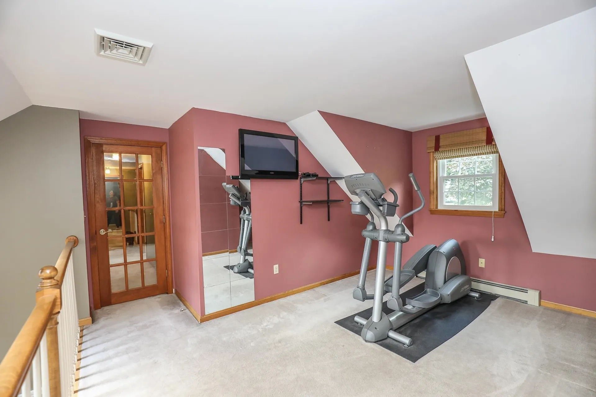 5 Fiddlers Ridge Road Londonderry NH 03053