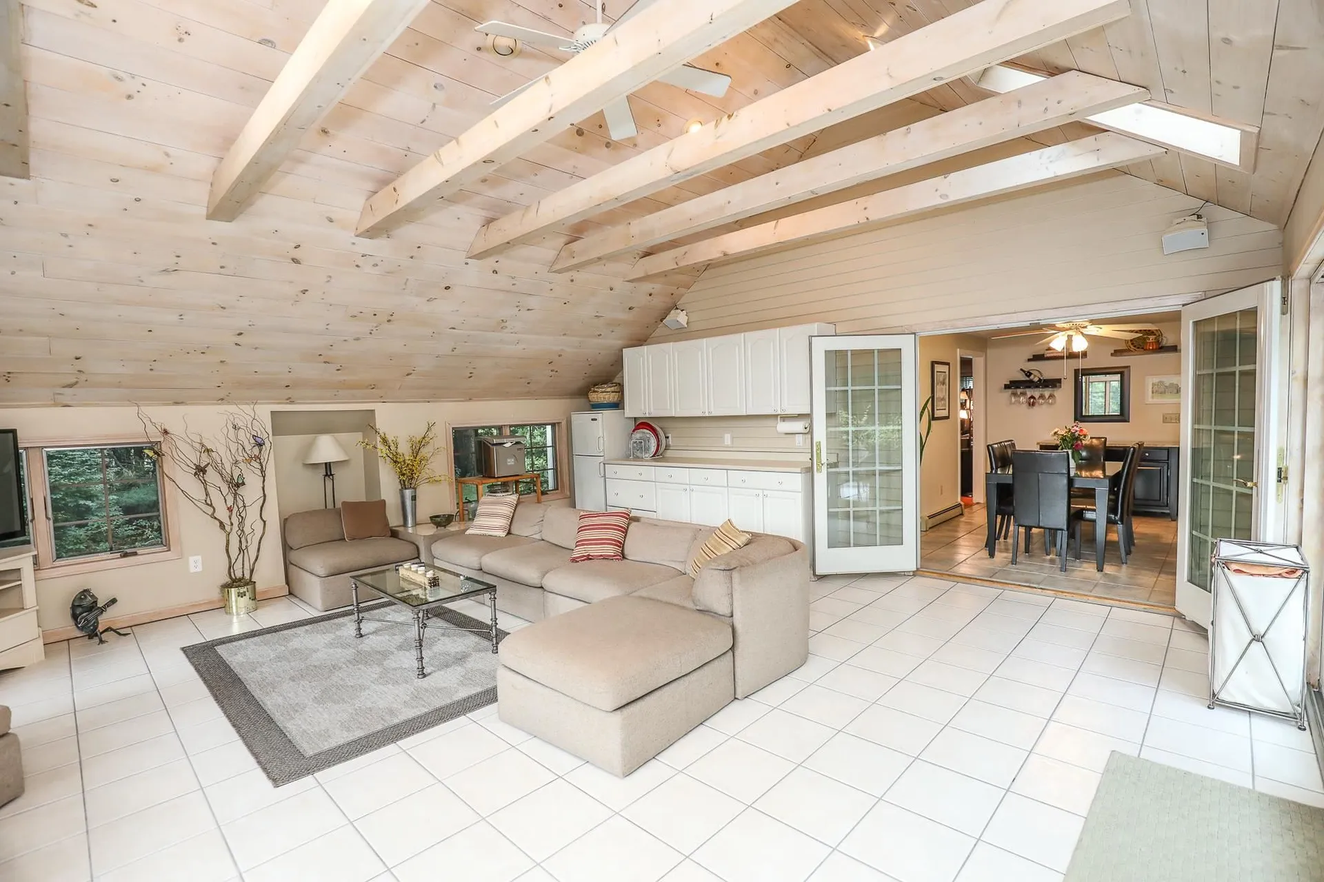 5 Fiddlers Ridge Road Londonderry NH 03053