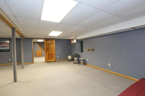 5 Fiddlers Ridge Road Londonderry NH 03053