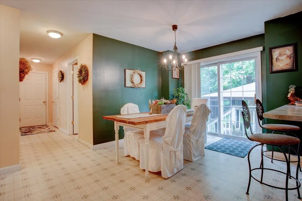 7 Lenox Street Somersworth NH 03878