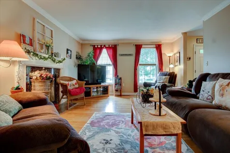 7 Lenox Street Somersworth NH 03878