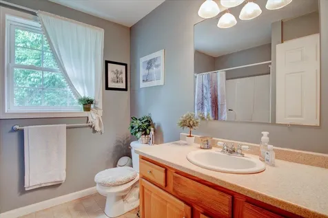 7 Lenox Street Somersworth NH 03878