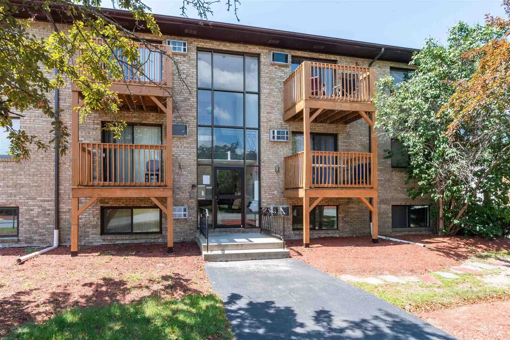 1 Lancelot Court Salem NH 03079