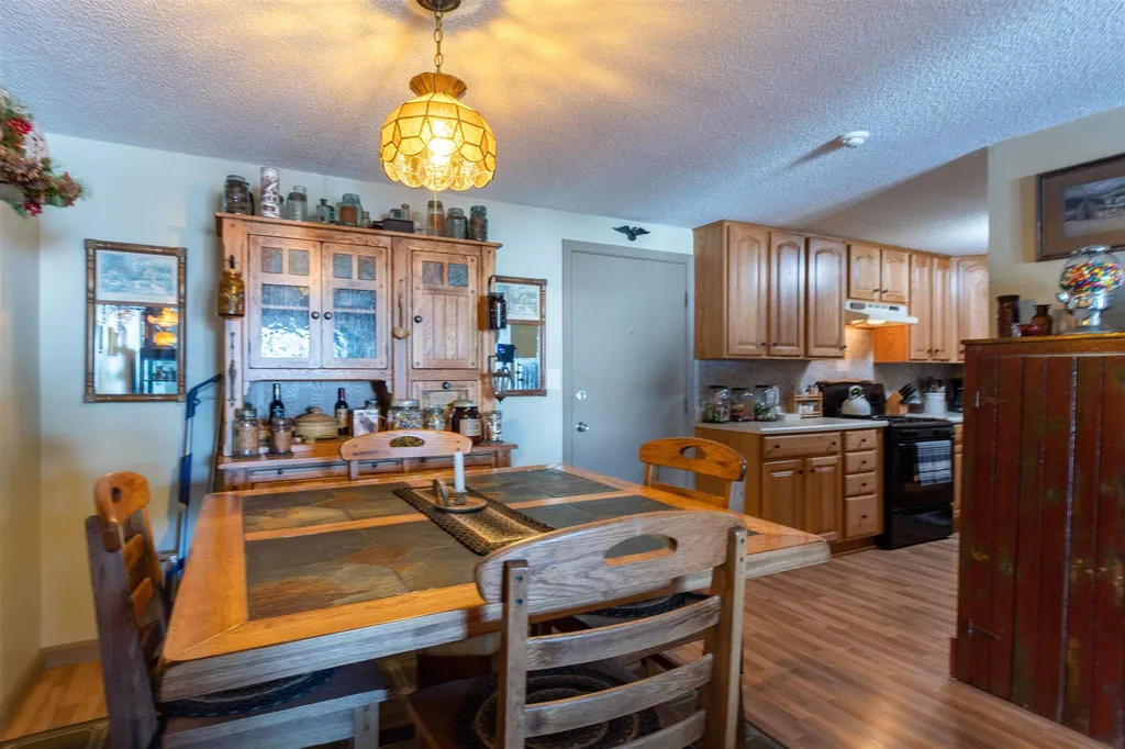 1 Lancelot Court Salem NH 03079
