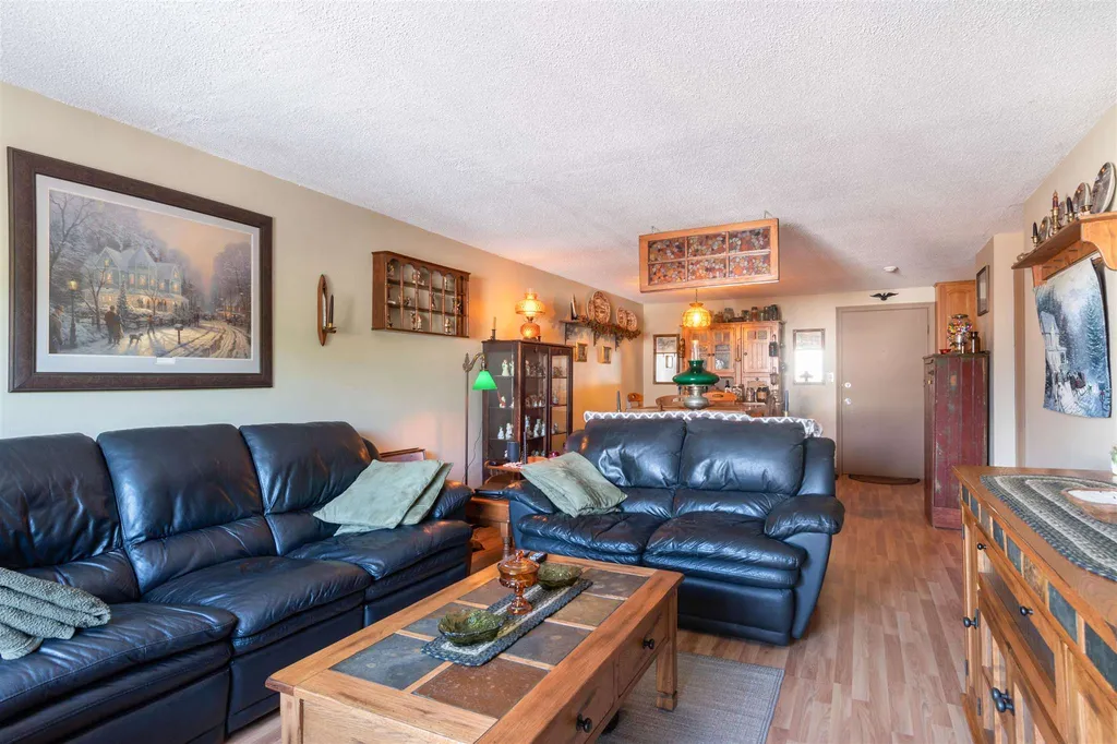 1 Lancelot Court Salem NH 03079