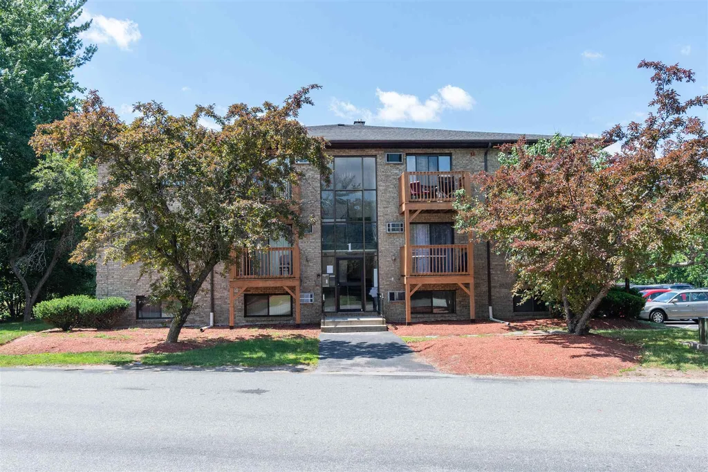 1 Lancelot Court Salem NH 03079