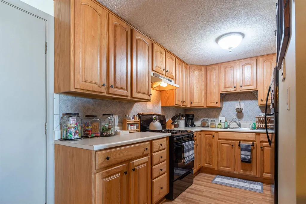 1 Lancelot Court Salem NH 03079