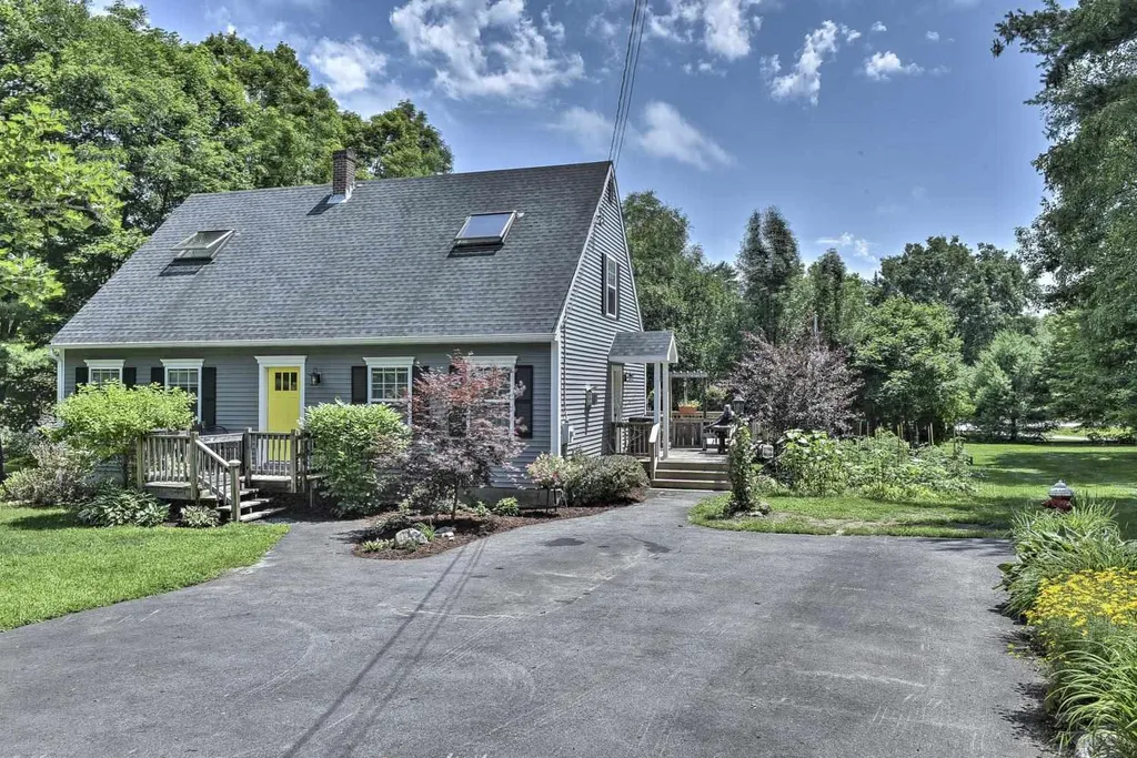 447 Pako Avenue Keene NH 03431