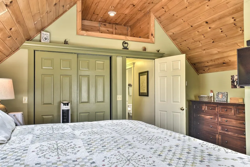 447 Pako Avenue Keene NH 03431