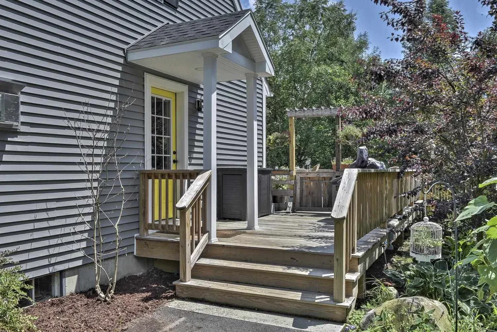 447 Pako Avenue Keene NH 03431