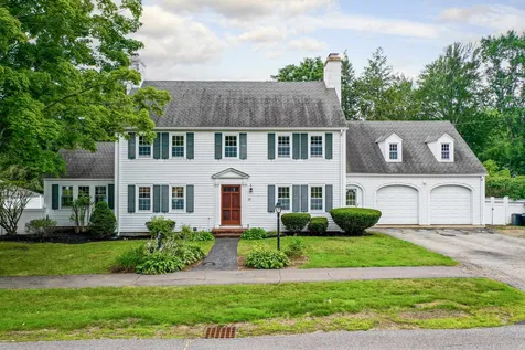 26 Orchard Street Laconia NH 03246
