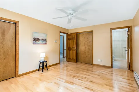 55 Logwood Circle Essex VT 05452