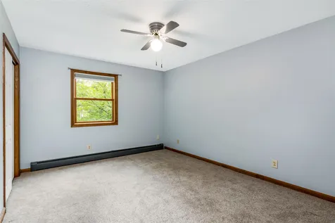 55 Logwood Circle Essex VT 05452