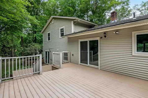 55 Logwood Circle Essex VT 05452