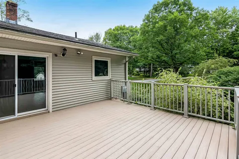 55 Logwood Circle Essex VT 05452