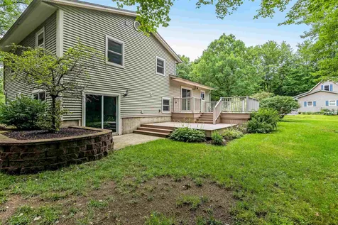 55 Logwood Circle Essex VT 05452