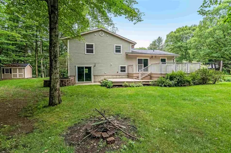 55 Logwood Circle Essex VT 05452