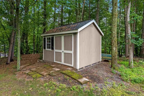 55 Logwood Circle Essex VT 05452