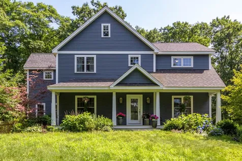 29 Farrwood Road Windham NH 03087
