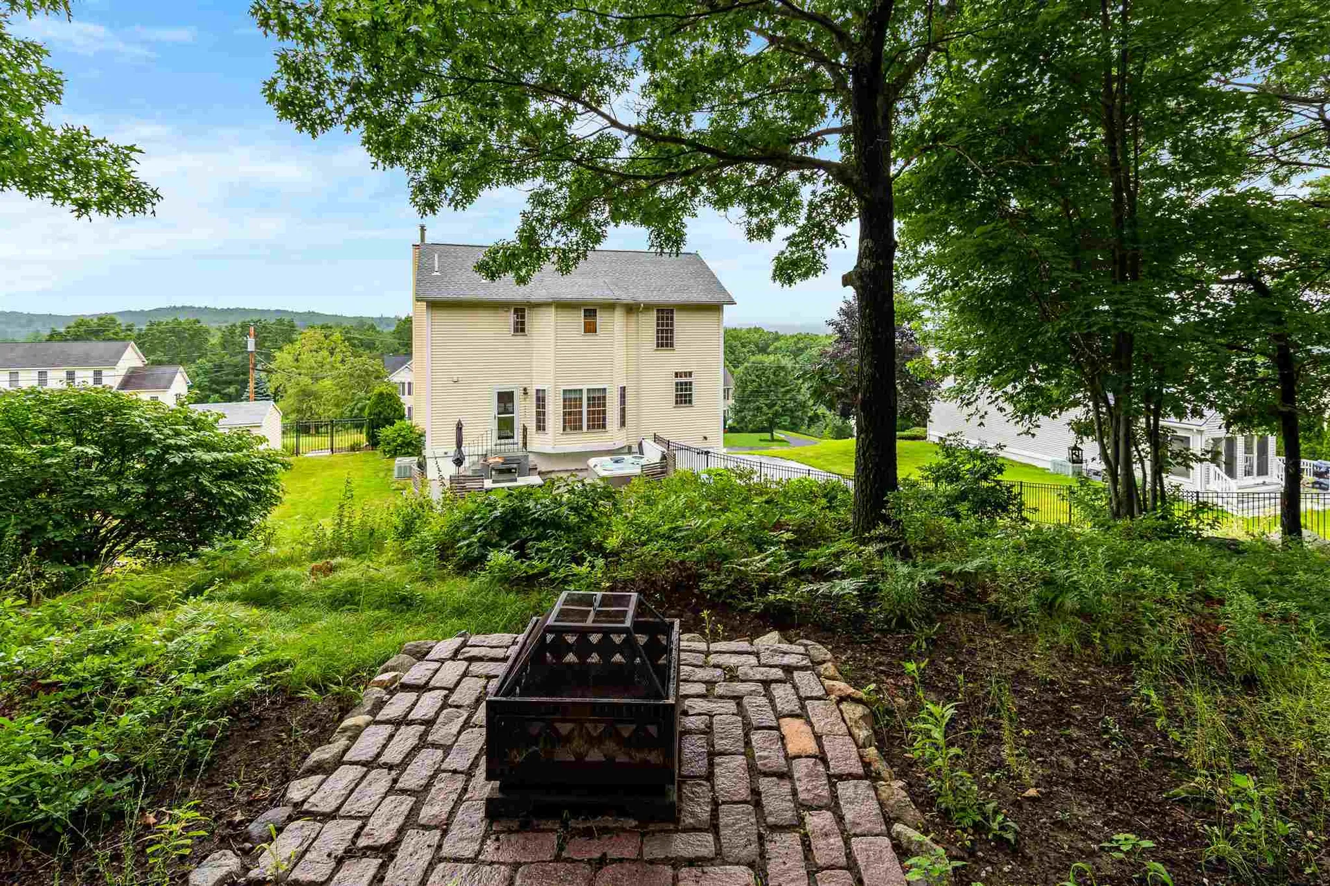 184 Rosegate Farm Drive Manchester NH 03109