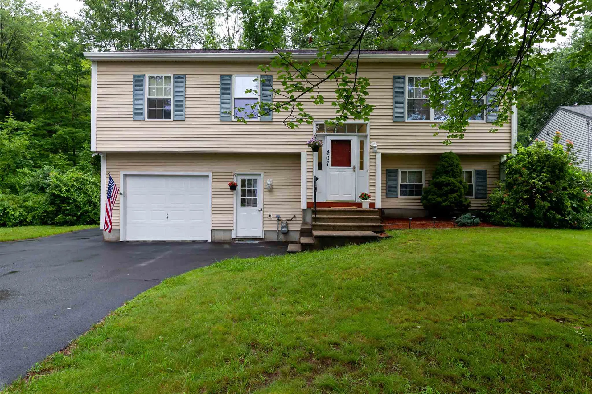 407 Broad Street Nashua NH 03063