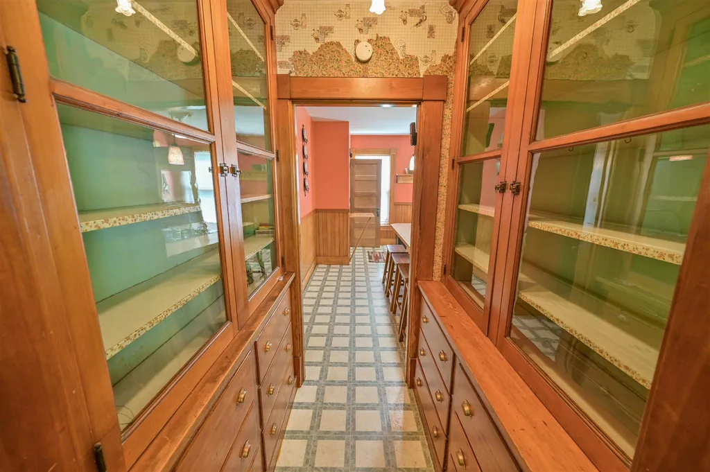 5 Pleasant Street Montpelier VT 05602