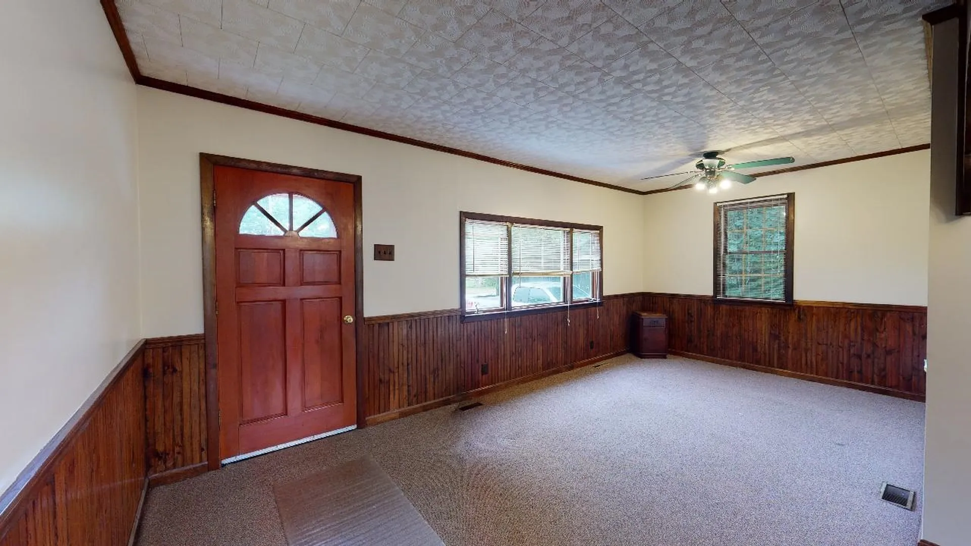 92 Lark Street Franklin NH 03235