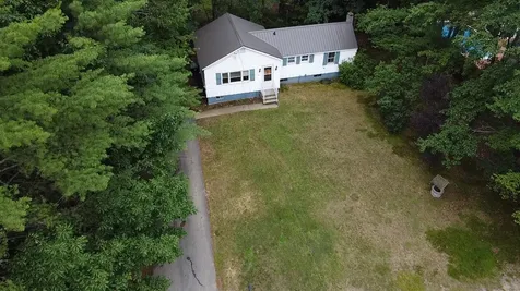 92 Lark Street Franklin NH 03235