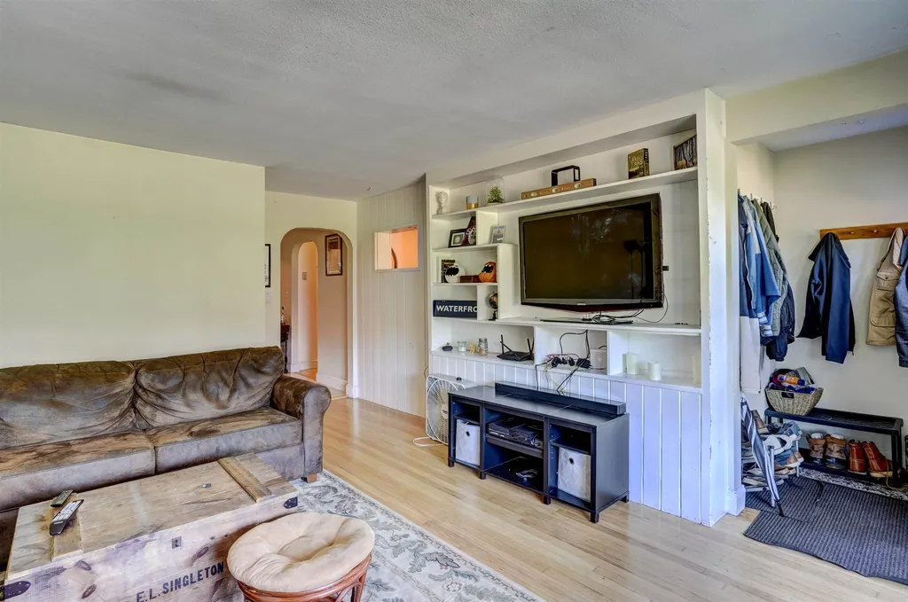 140 Edmond Avenue Portsmouth NH 03801