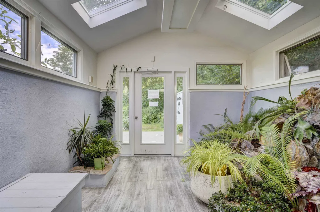 140 Edmond Avenue Portsmouth NH 03801