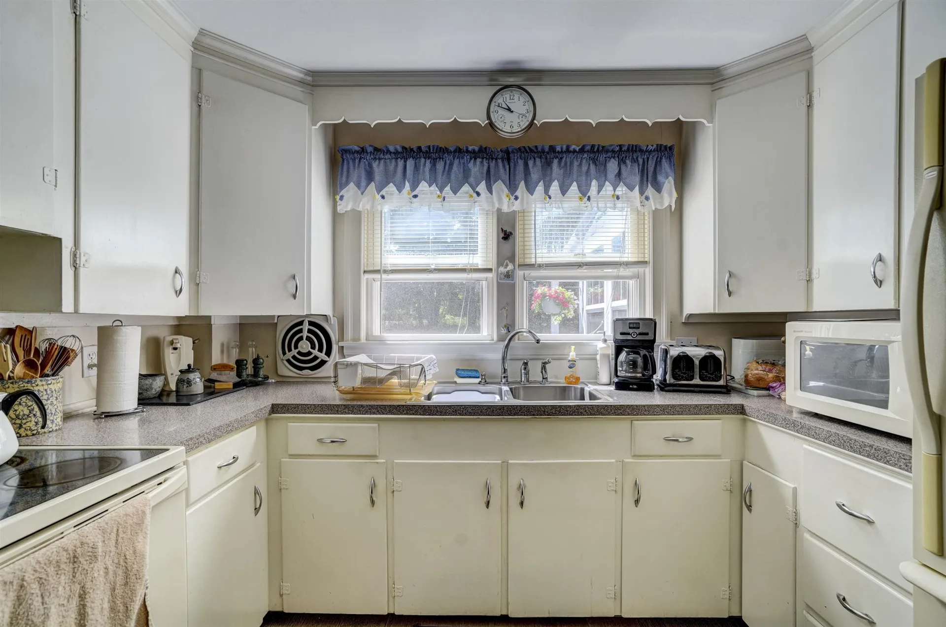 140 Edmond Avenue Portsmouth NH 03801