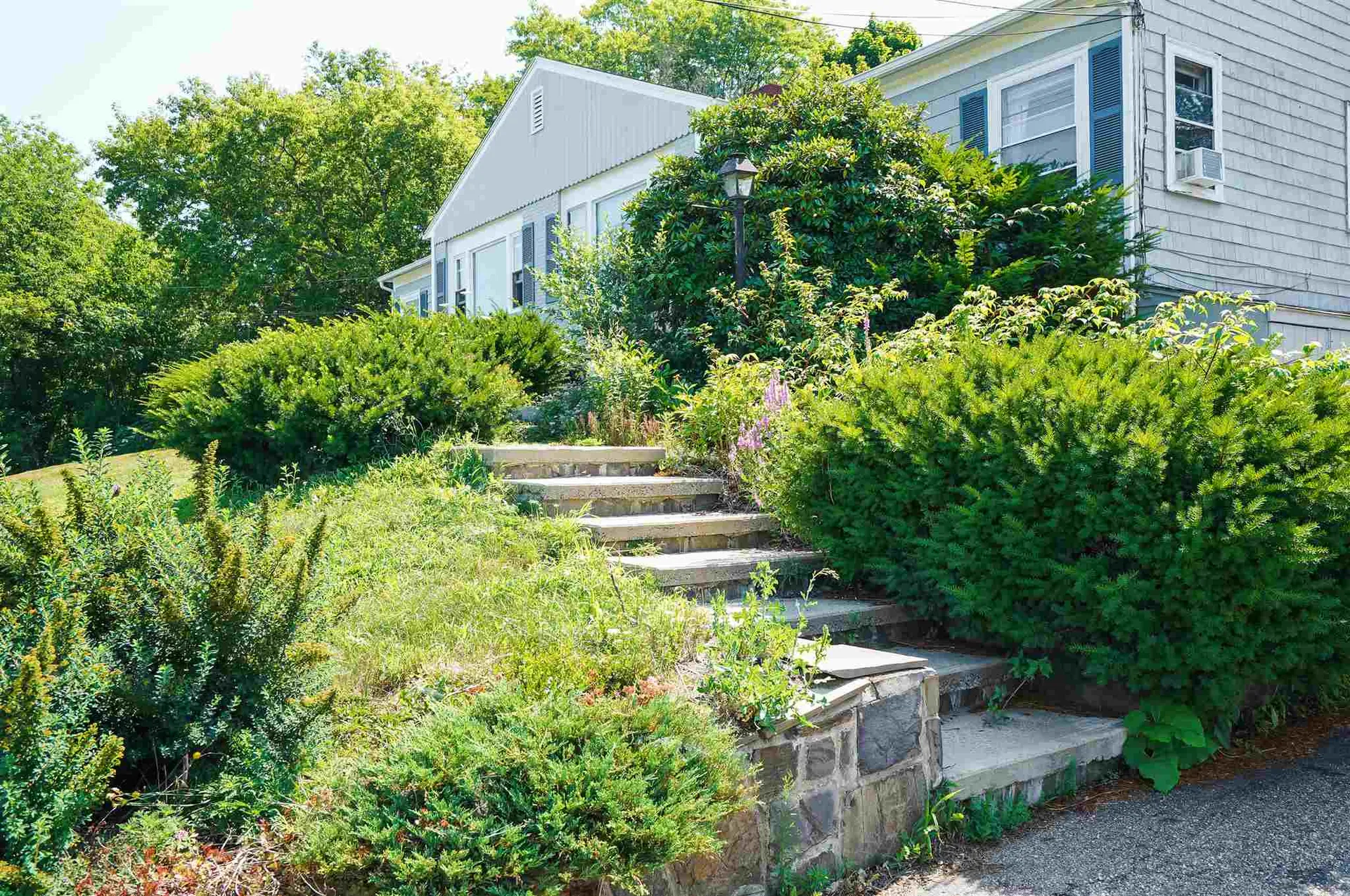140 Edmond Avenue Portsmouth NH 03801