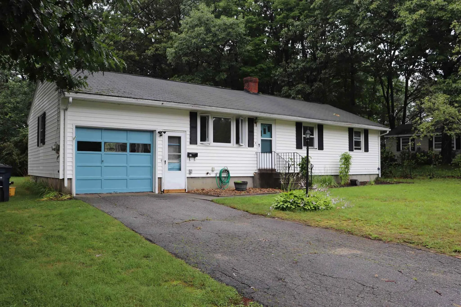 24 Lafrance Avenue Nashua NH 03064