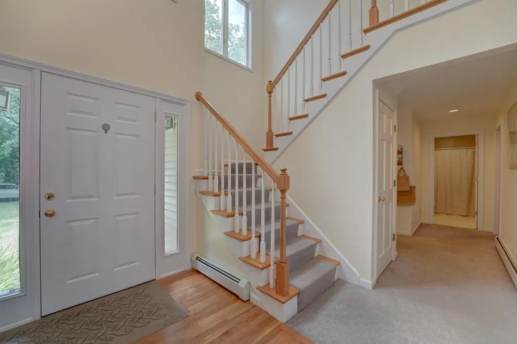 12 Shore Drive Greenland NH 03840