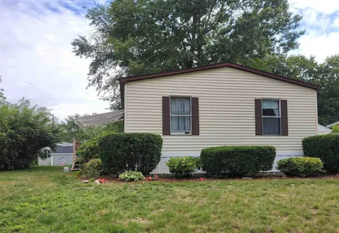 19 Sandpiper Path North Hampton NH 03862